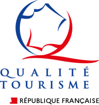 logo-qualite-tourisme-granhota-noir.png